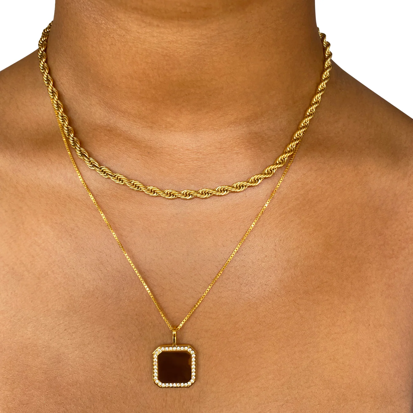 Eva  925 Sterling Silver Necklace in 18k Gold Pendant Necklace